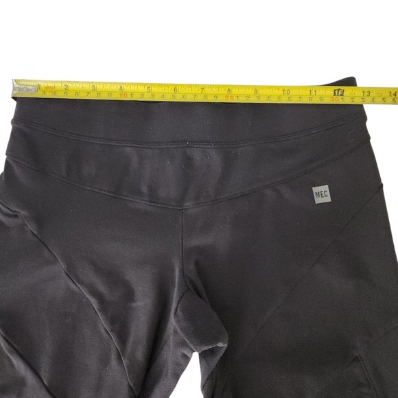 MEC Body Fit 3/4 Length Active Tights black small - Picture 10 of 13